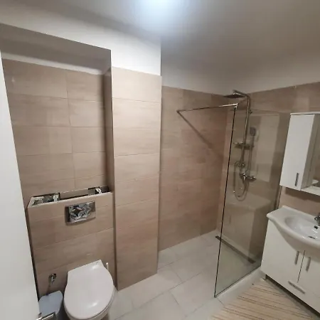 Telalovic アパート *